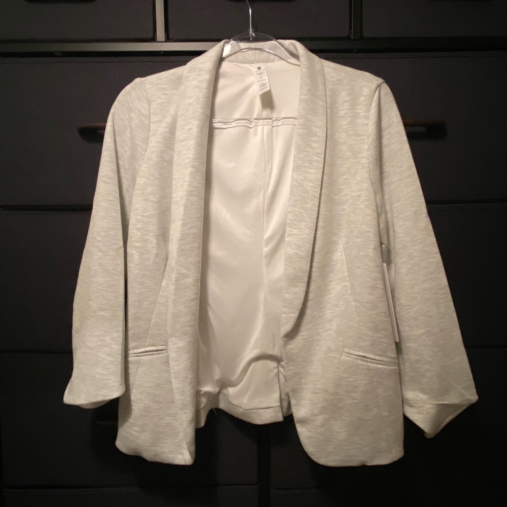 Yogalicious Gray Shawl Collar Blazer